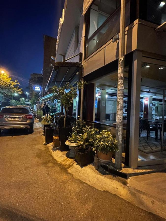 Hotel Piemonte Tirana Zewnętrze zdjęcie