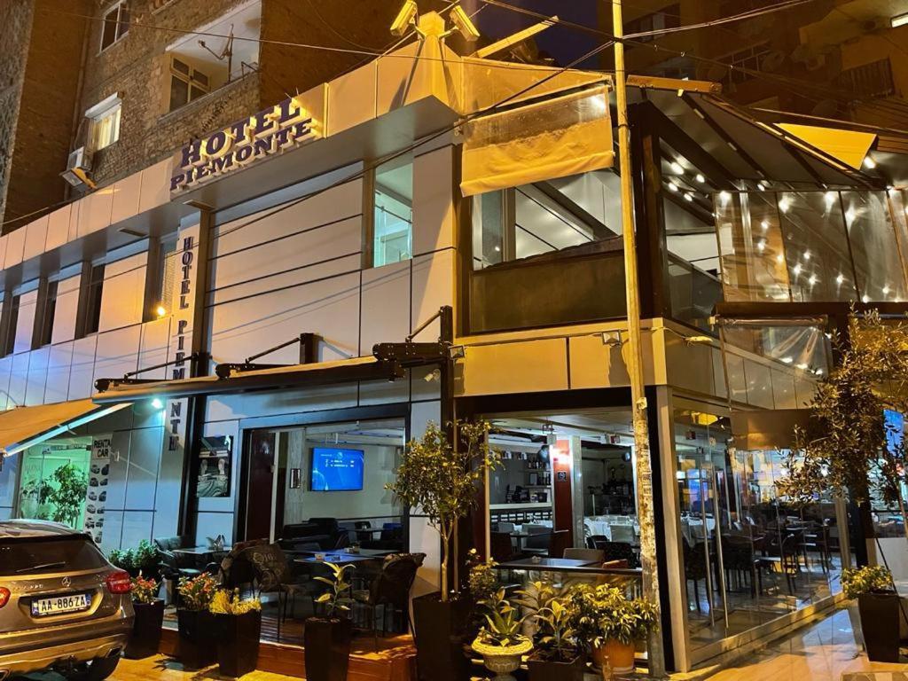 Hotel Piemonte Tirana Zewnętrze zdjęcie