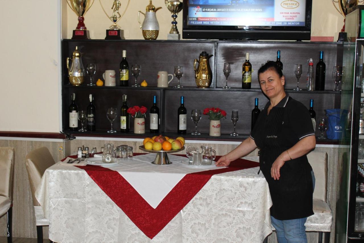 Hotel Piemonte Tirana Zewnętrze zdjęcie