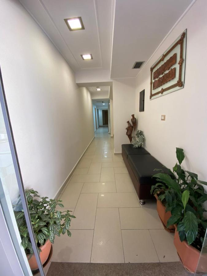 Hotel Piemonte Tirana Zewnętrze zdjęcie